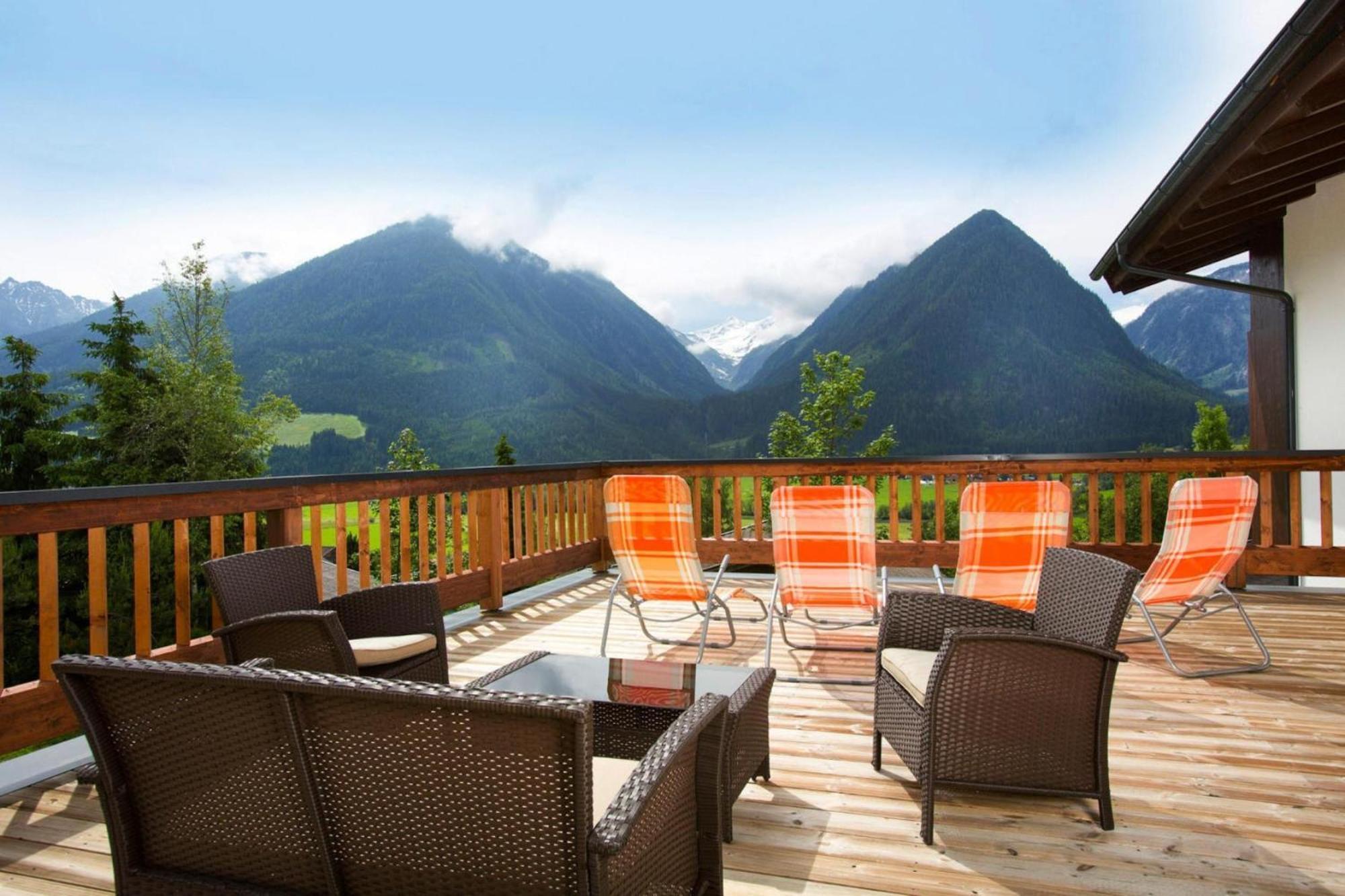 Apartment In Neukirchen With A Balcony Нойкирхен-ам-Гросфенедигер Экстерьер фото